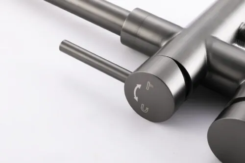Vrijstaande badkraan gun metal